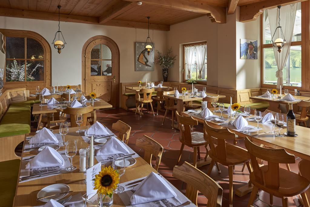 Hostellerie Am Schwarzsee Bad-Schwarzsee エクステリア 写真