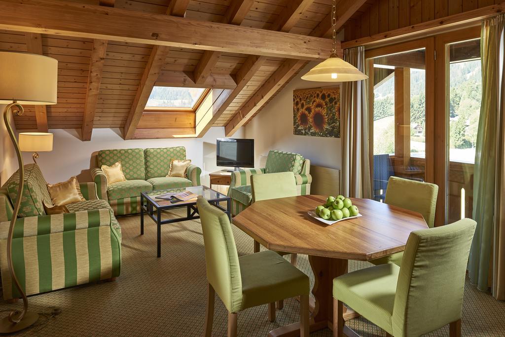 Hostellerie Am Schwarzsee Bad-Schwarzsee エクステリア 写真